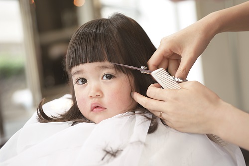 女の子のかわいいヘアスタイル